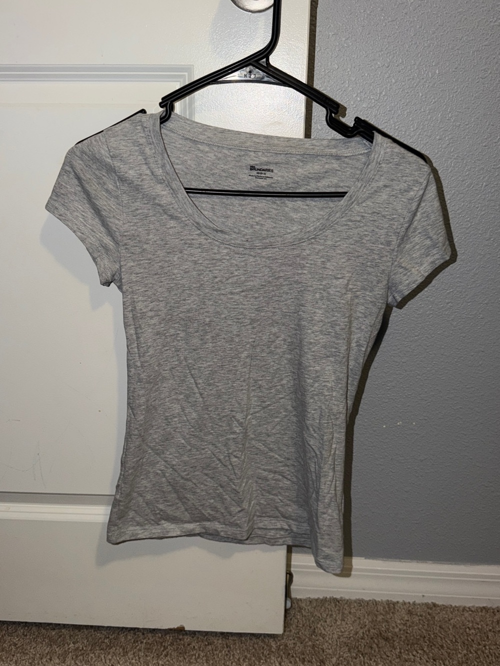 3 No Boundaries Women's Scoop Neck Tee